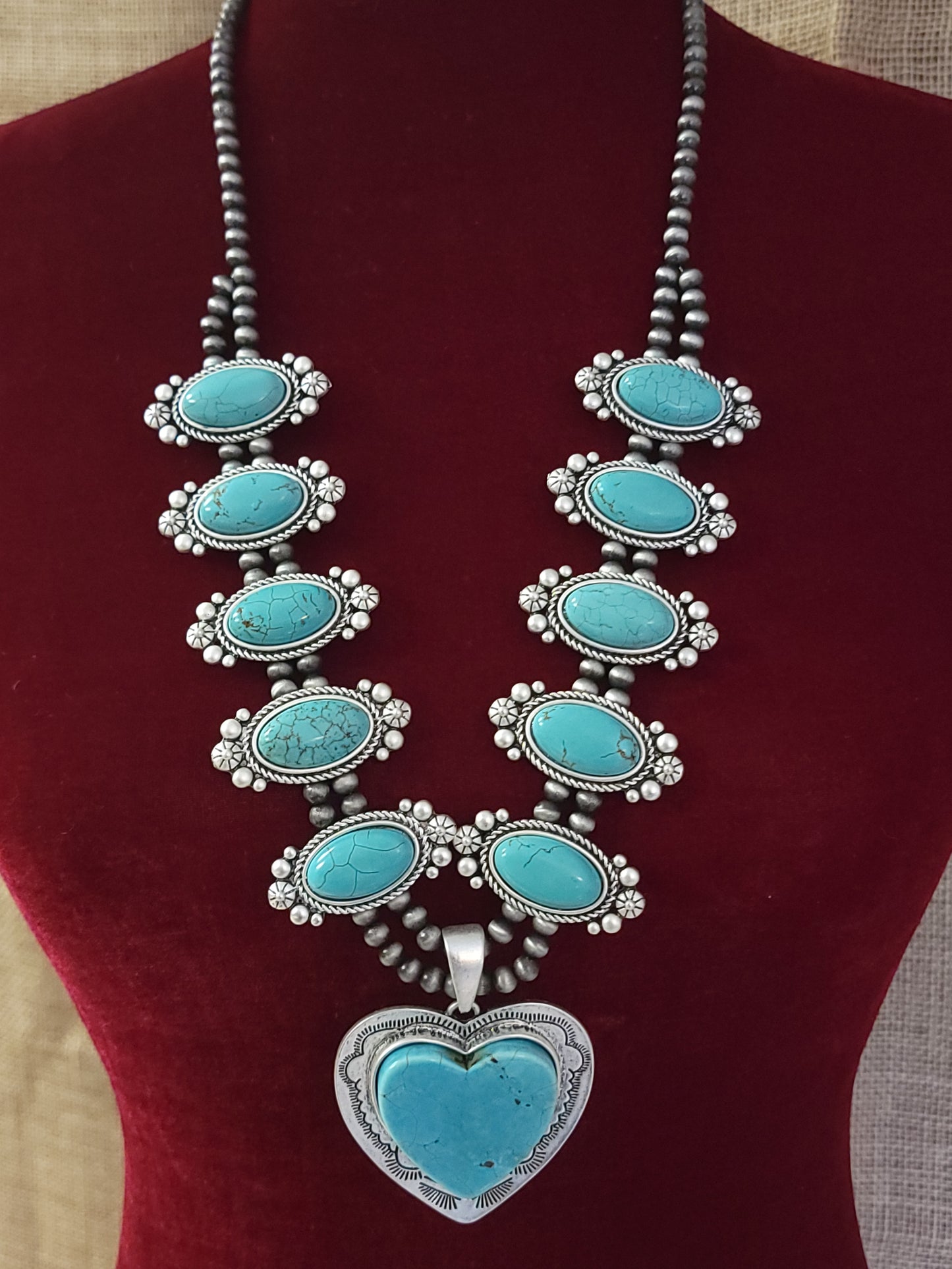 FULL SQUASH BLOSSOM HEART TURQUOISE NECKLACE. NATURAL STONE.  (530)