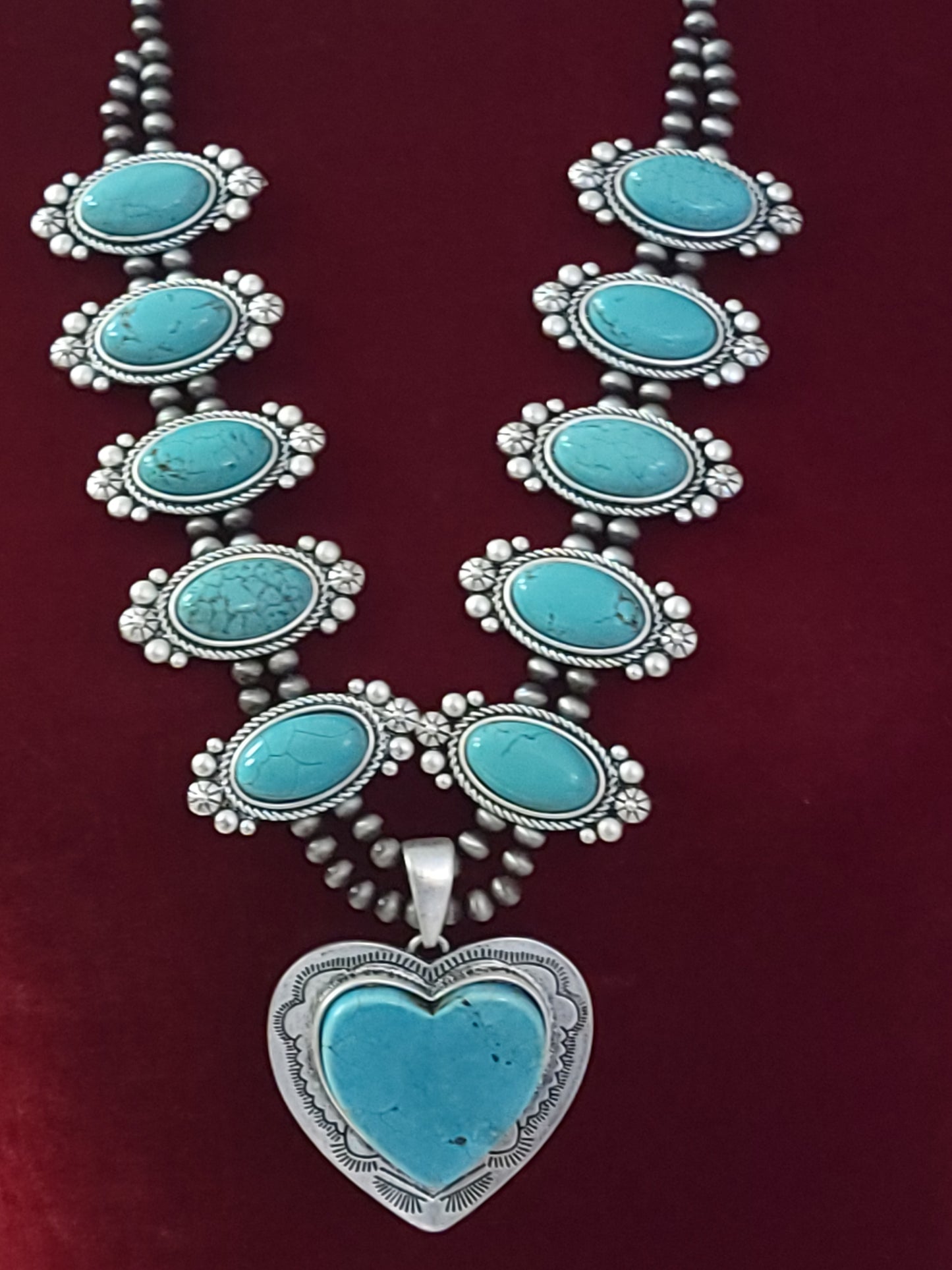 FULL SQUASH BLOSSOM HEART TURQUOISE NECKLACE. NATURAL STONE.  (530)